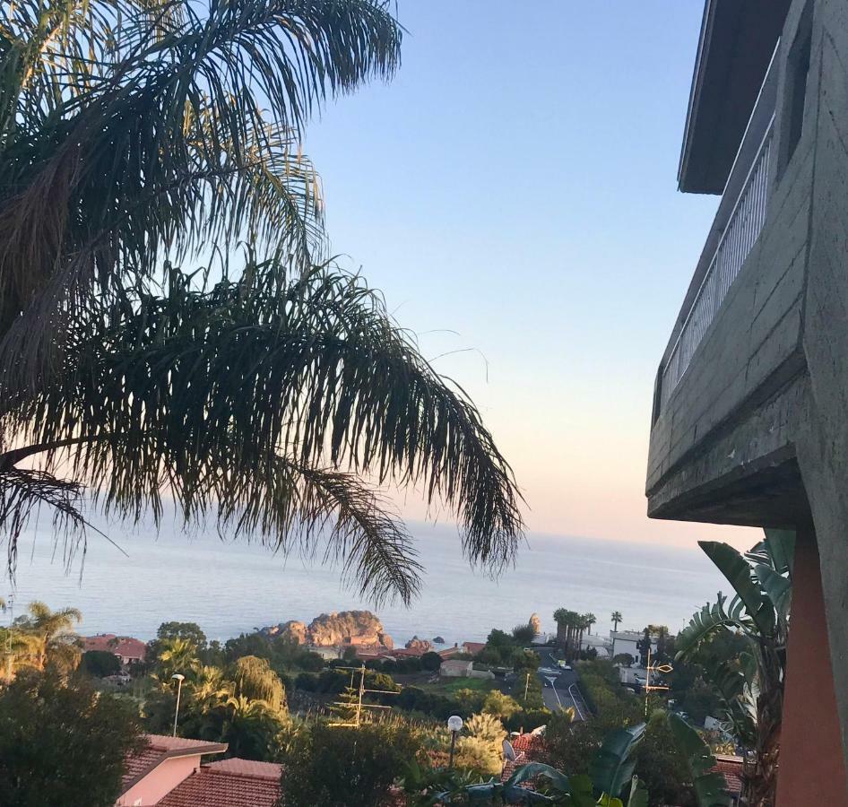 Casa Mira Lägenhet Aci Trezza Exteriör bild