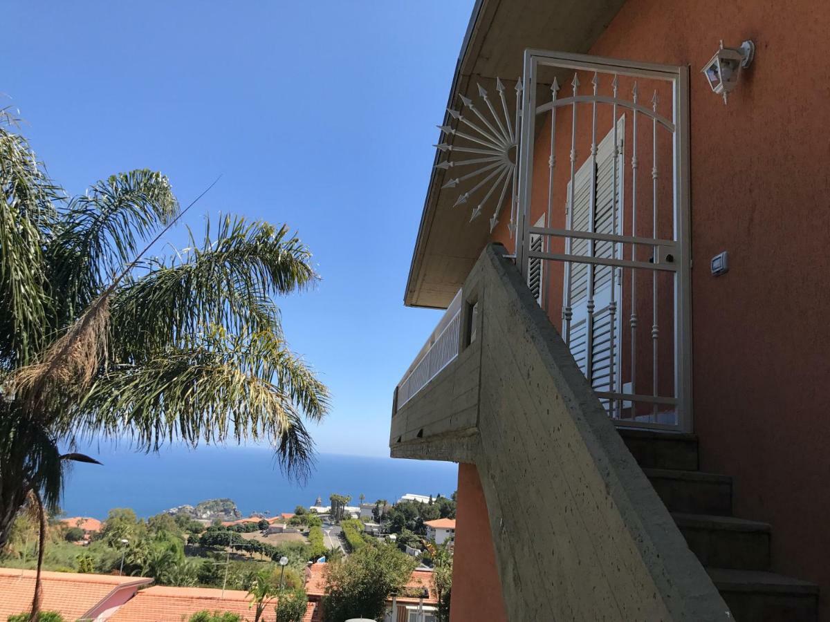 Casa Mira Lägenhet Aci Trezza Exteriör bild
